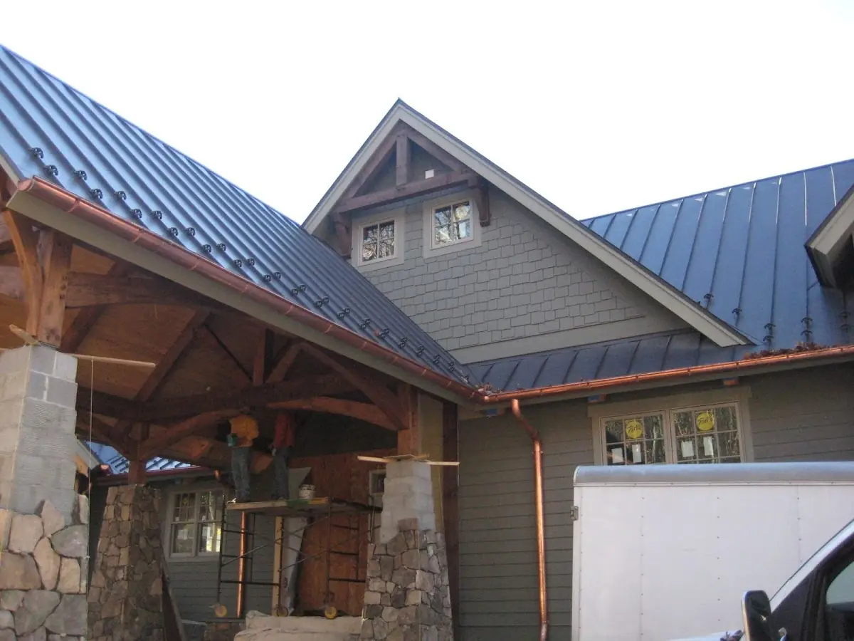 Craftsman Roofing team delivering quality roofing work in McDonald-Slone Estates
